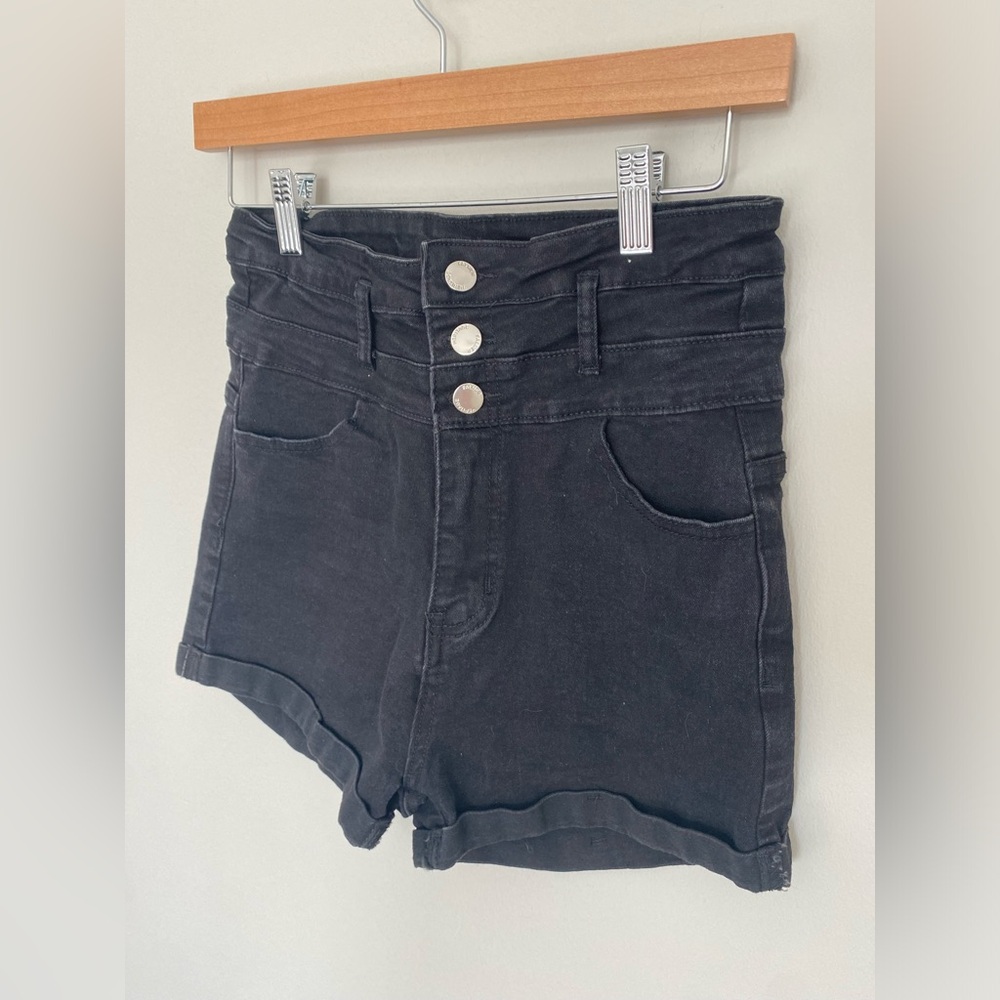 SHEIN High Waisted Black Denim Shorts - Medium